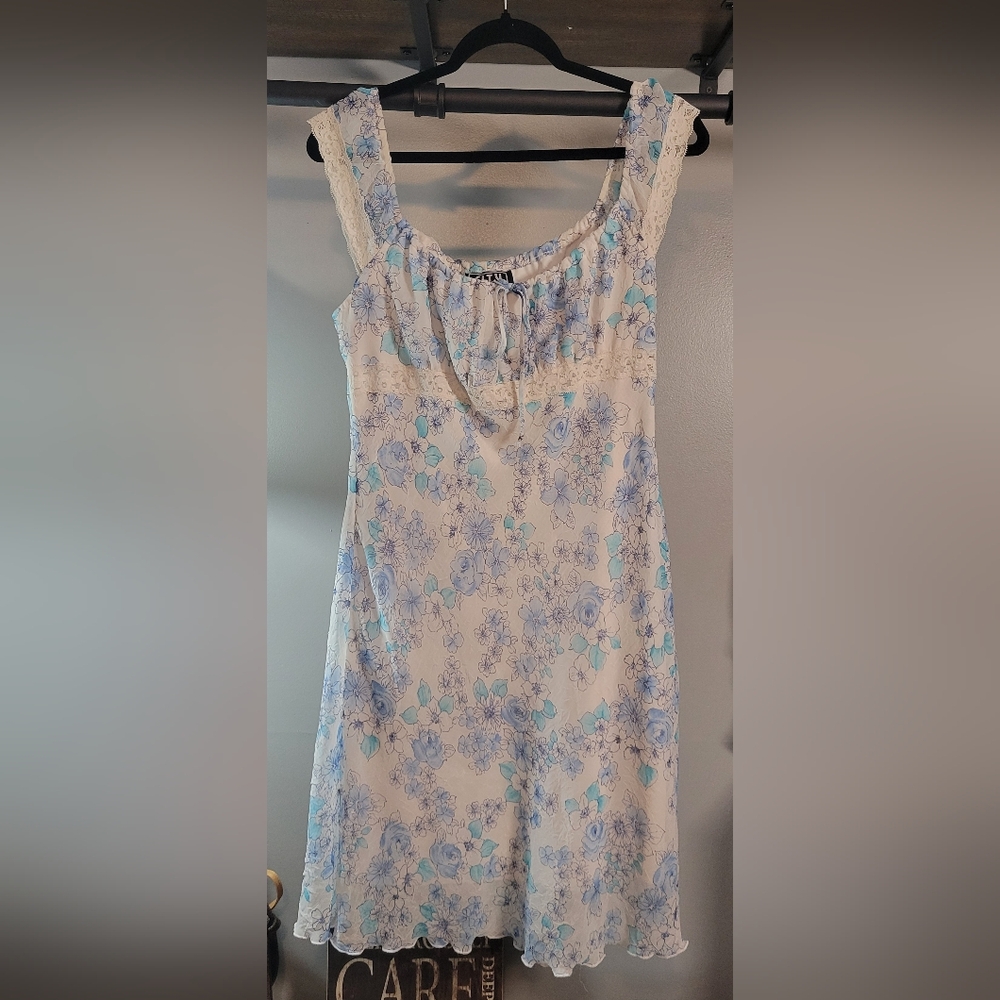 City Triangles White and Blue Floral Slip Dress